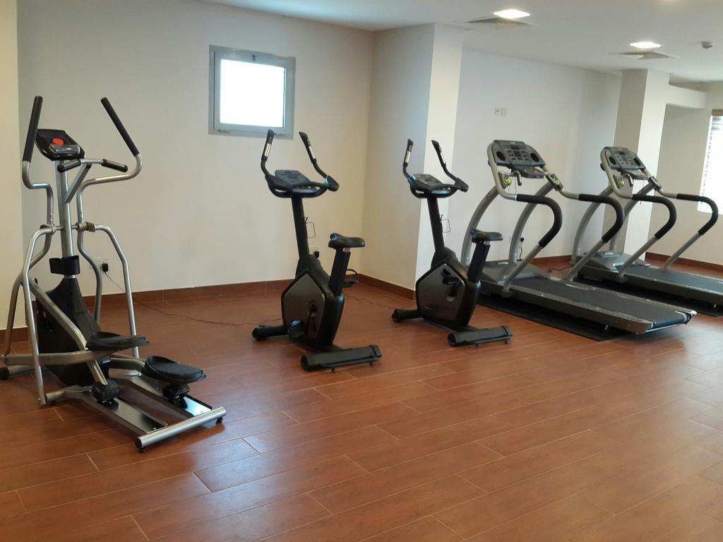 Golden Rose Luxury Suites Манама Экстерьер фото