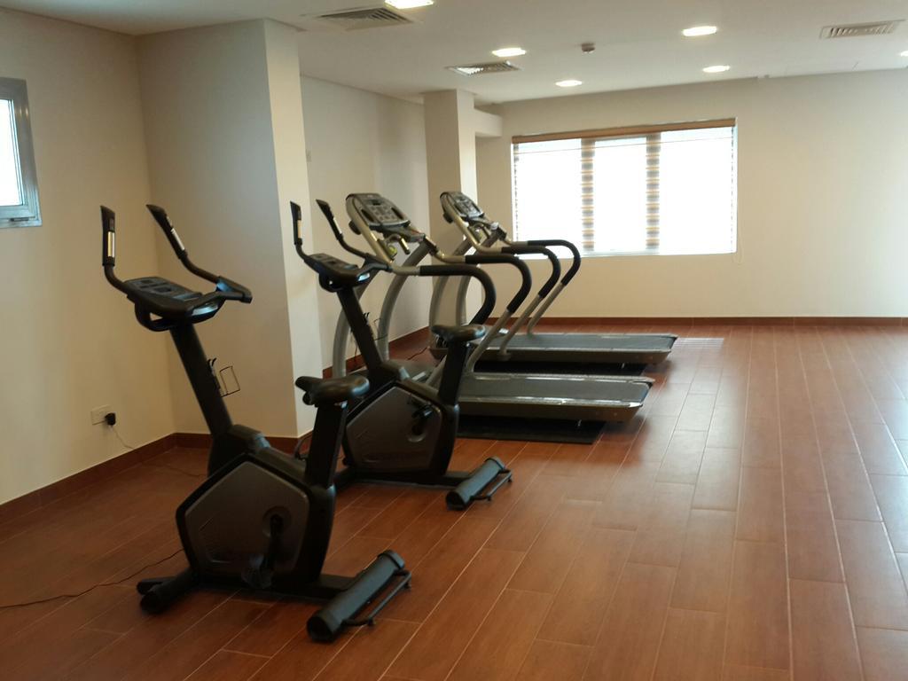 Golden Rose Luxury Suites Манама Экстерьер фото