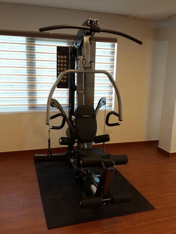 Golden Rose Luxury Suites Манама Экстерьер фото