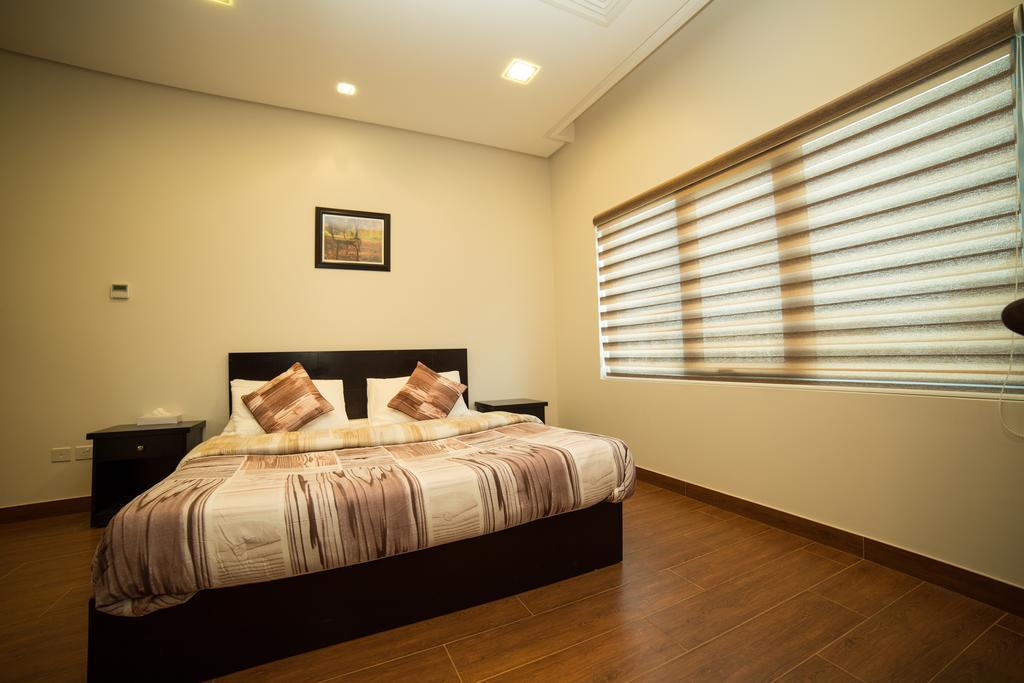 Golden Rose Luxury Suites Манама Экстерьер фото