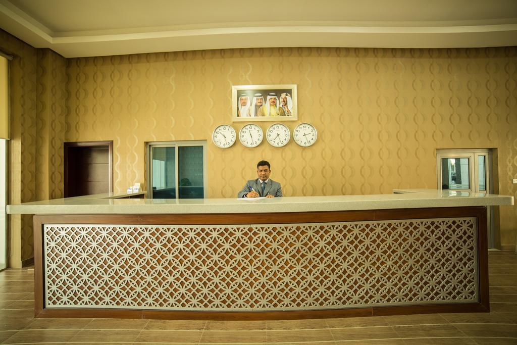 Golden Rose Luxury Suites Манама Экстерьер фото